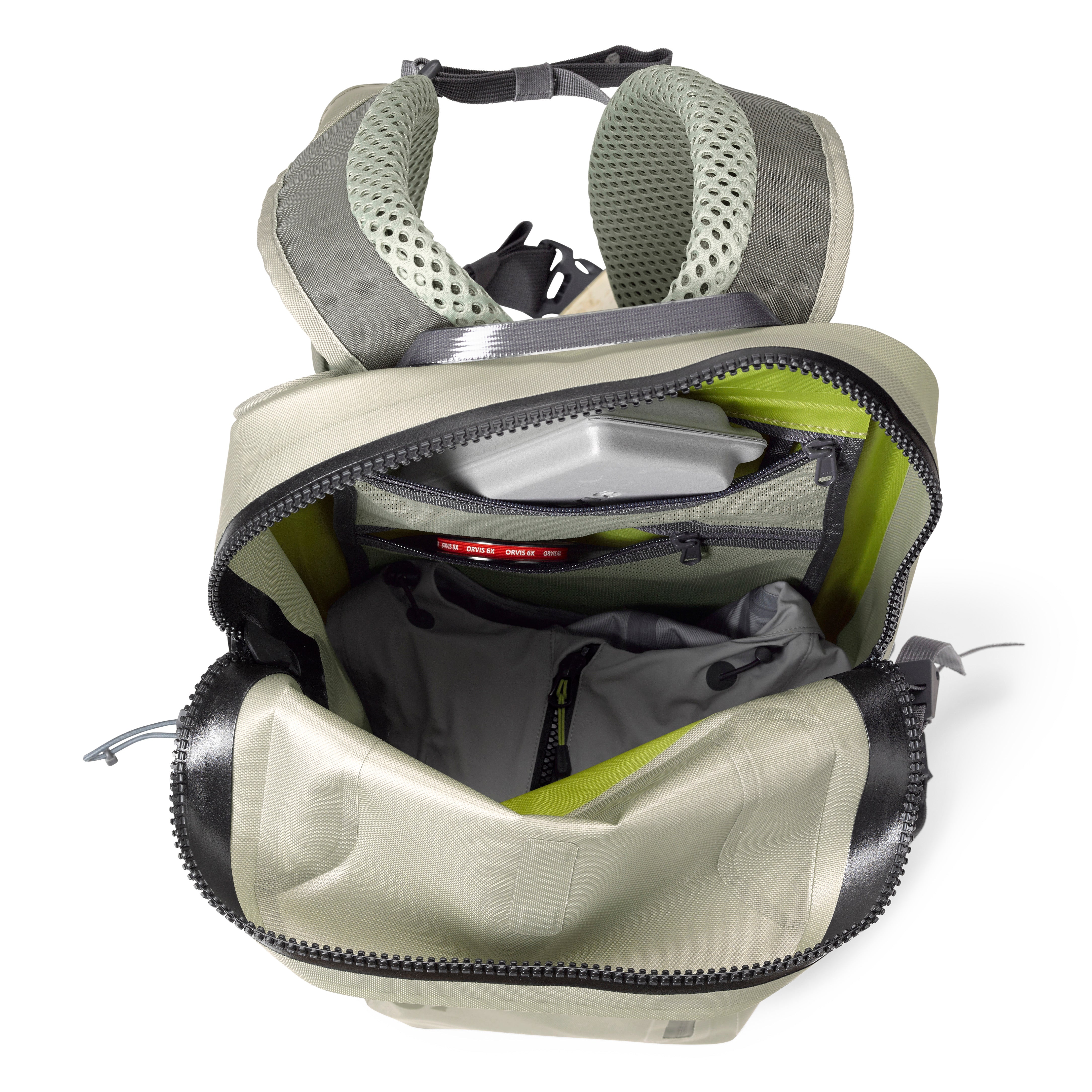 PRO WATERPROOF BACKPACK 30L